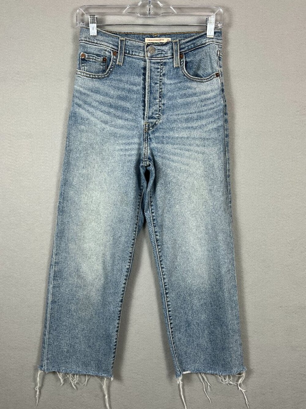 Levi’s Ribcage Straight Ankle Jeans W26 L27 Light Wash Raw Hem